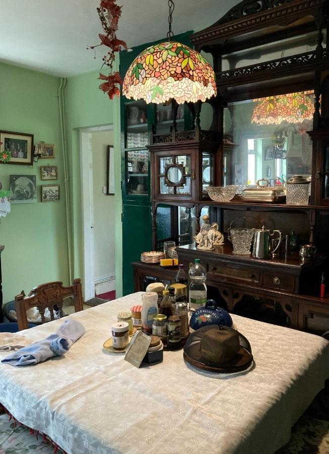 Budget Double Room In City Kilkenny Bagian luar foto